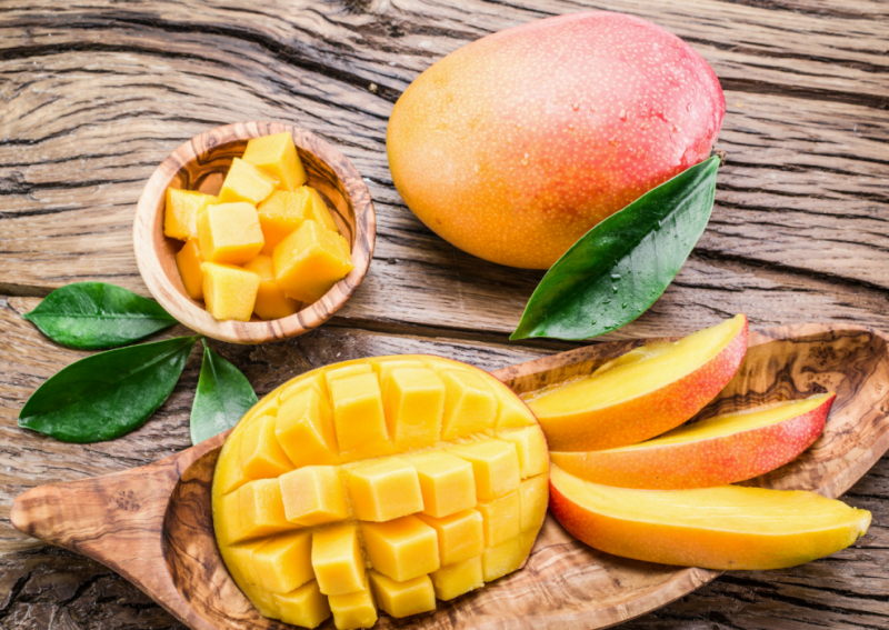 Mango, vitamin, BJU, egzotik meyvelerin kilo kaybı için faydalı özellikleri